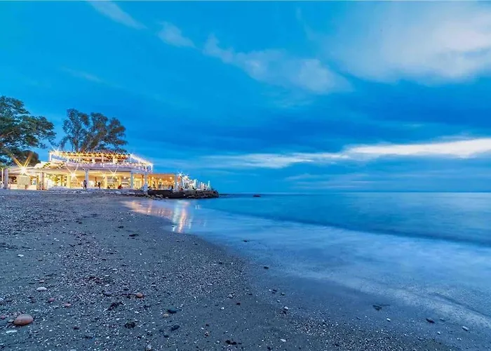 Magnifique Duplex Avec Terrasse Proche De La Plage